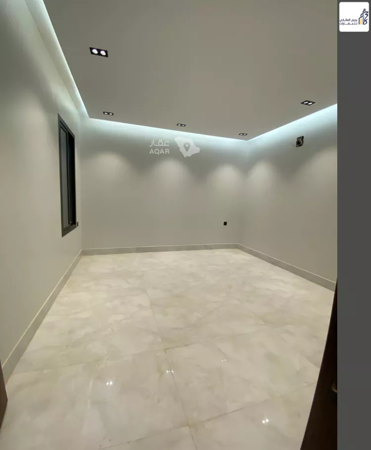دور للبيع في شارع حمزة القبيطي, حي الرمال, مدينة الرياض, منطقة الرياض 7