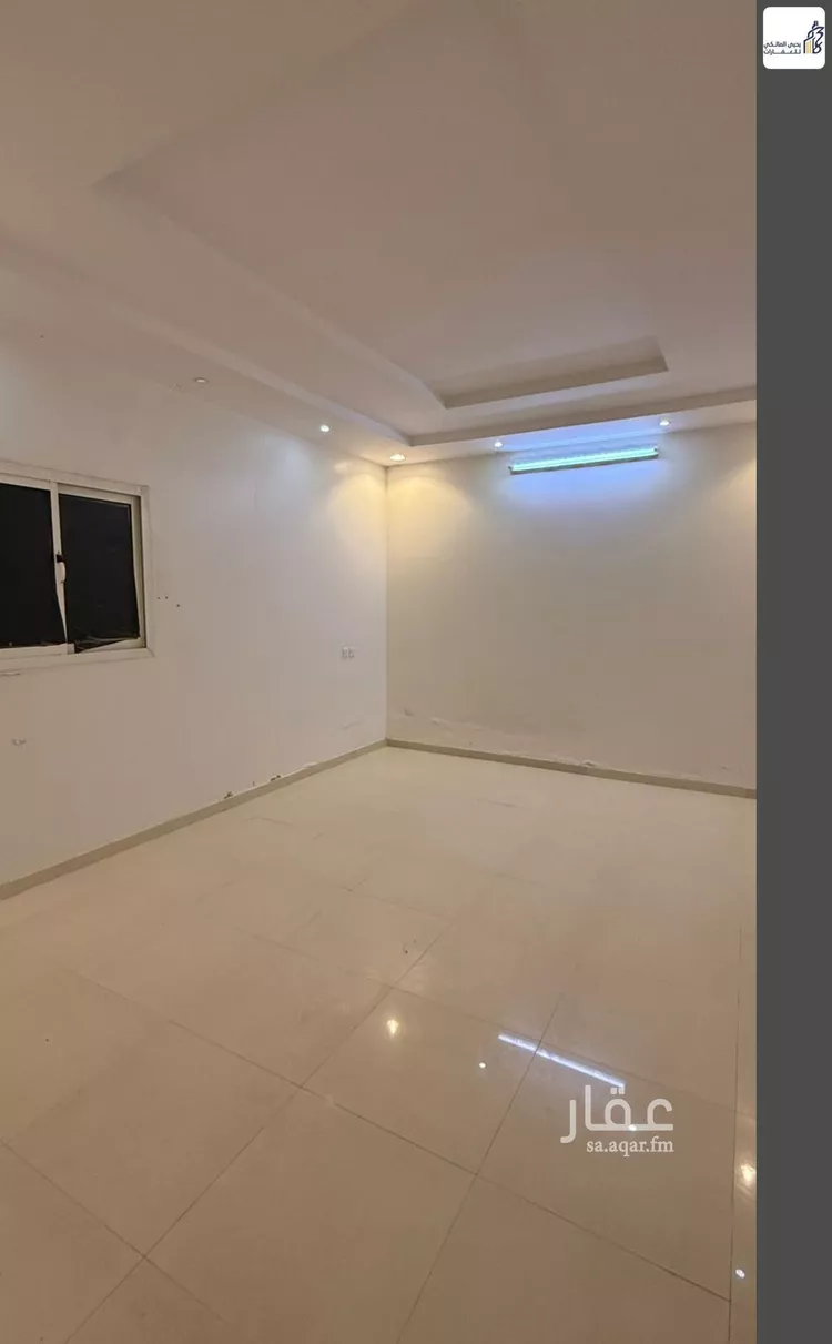 Floor for Rent in Riyadh Ar Rimal 12