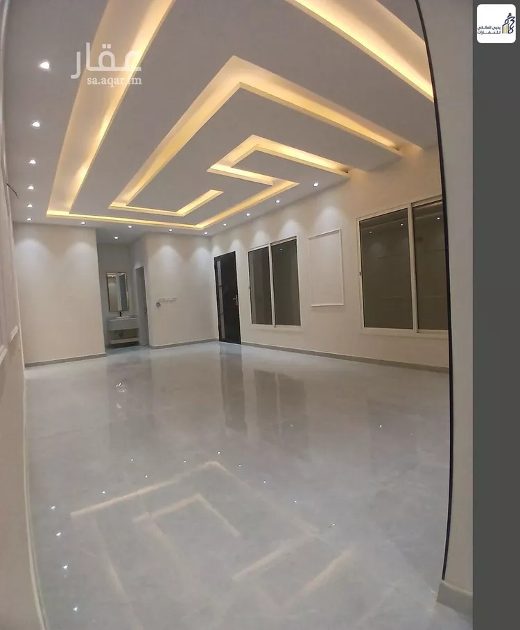 Floor for Sale in Riyadh Al Janadriyah 8