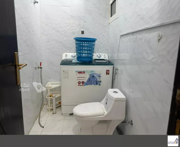 دور للبيع في شارع زينب بنت أبي سلمة, حي الرمال, مدينة الرياض, منطقة الرياض 4