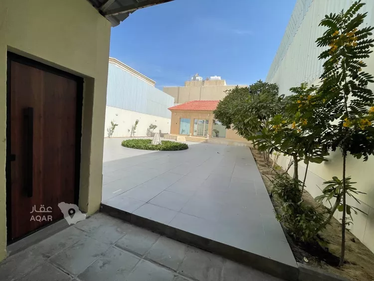 Floor for Rent in Dammam Al Faisaliah 3