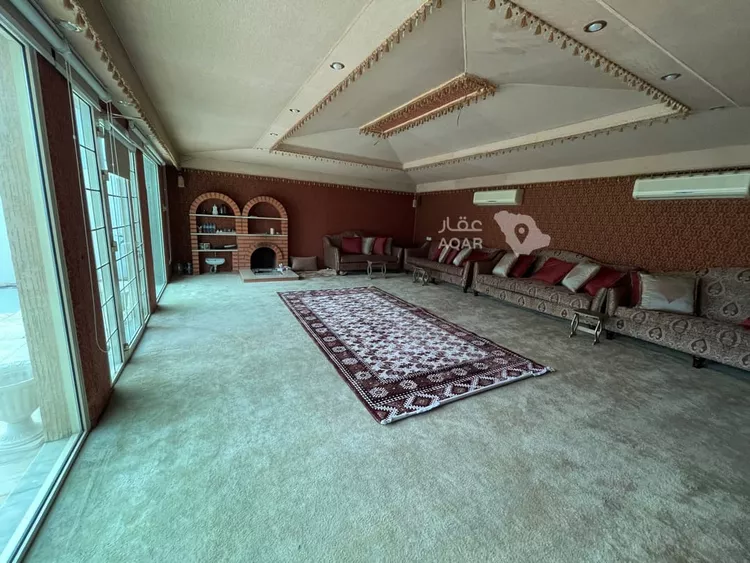 Floor for Rent in Dammam Al Faisaliah 5