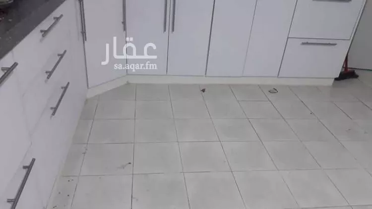 فيلا للبيع في شارع عبدالله الزبيري, حي المصيف, مدينة الرياض, منطقة الرياض صورة 4