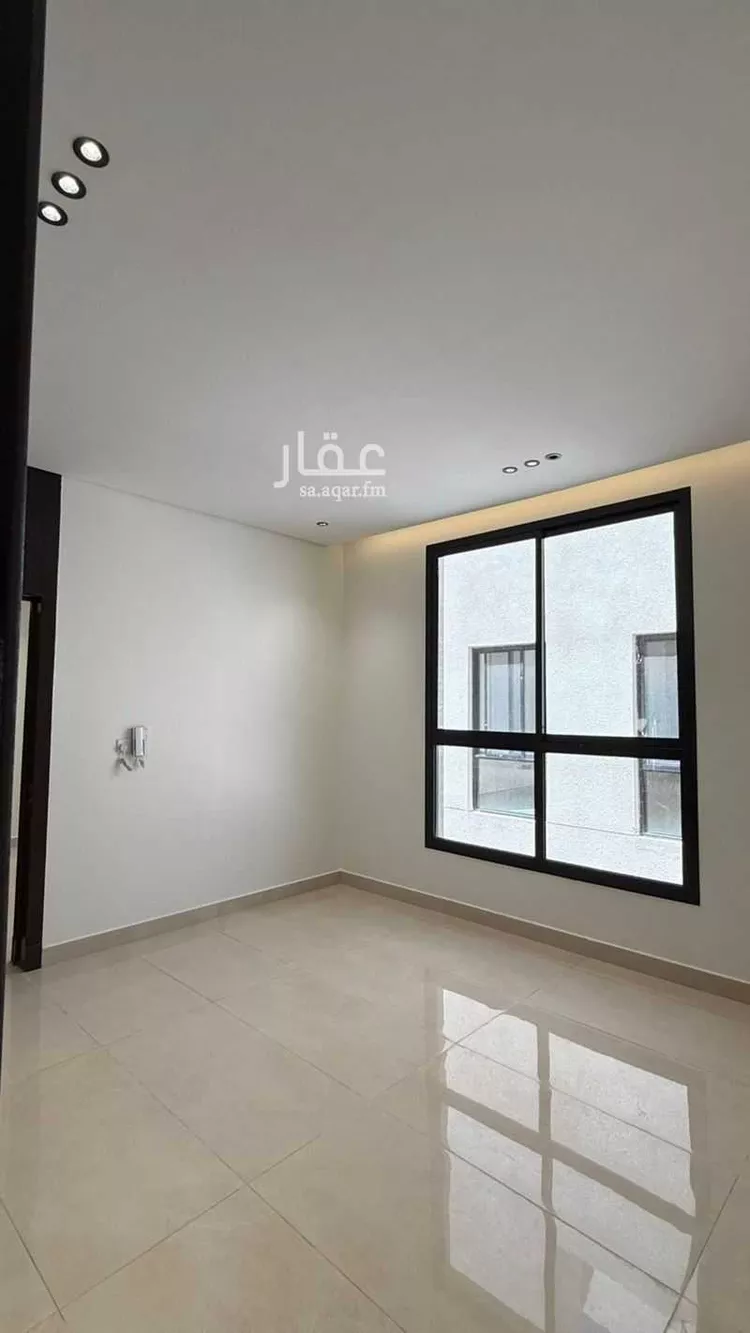 عمارة للإيجار في شارع 25191326, حي الرمال, مدينة الرياض, منطقة الرياض صورة 4
