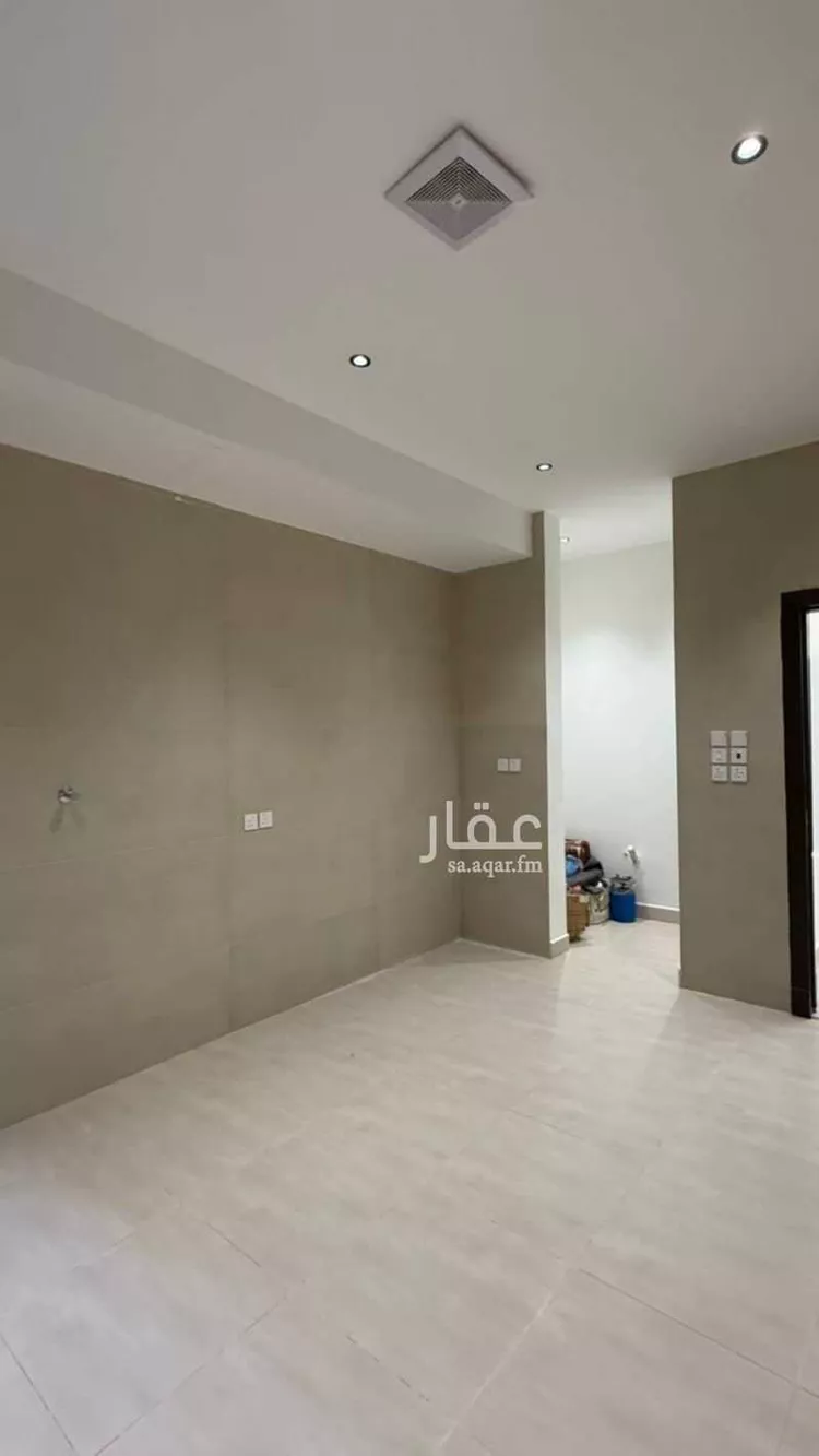 دور للبيع في شارع 25191326, حي الرمال, مدينة الرياض, منطقة الرياض 19