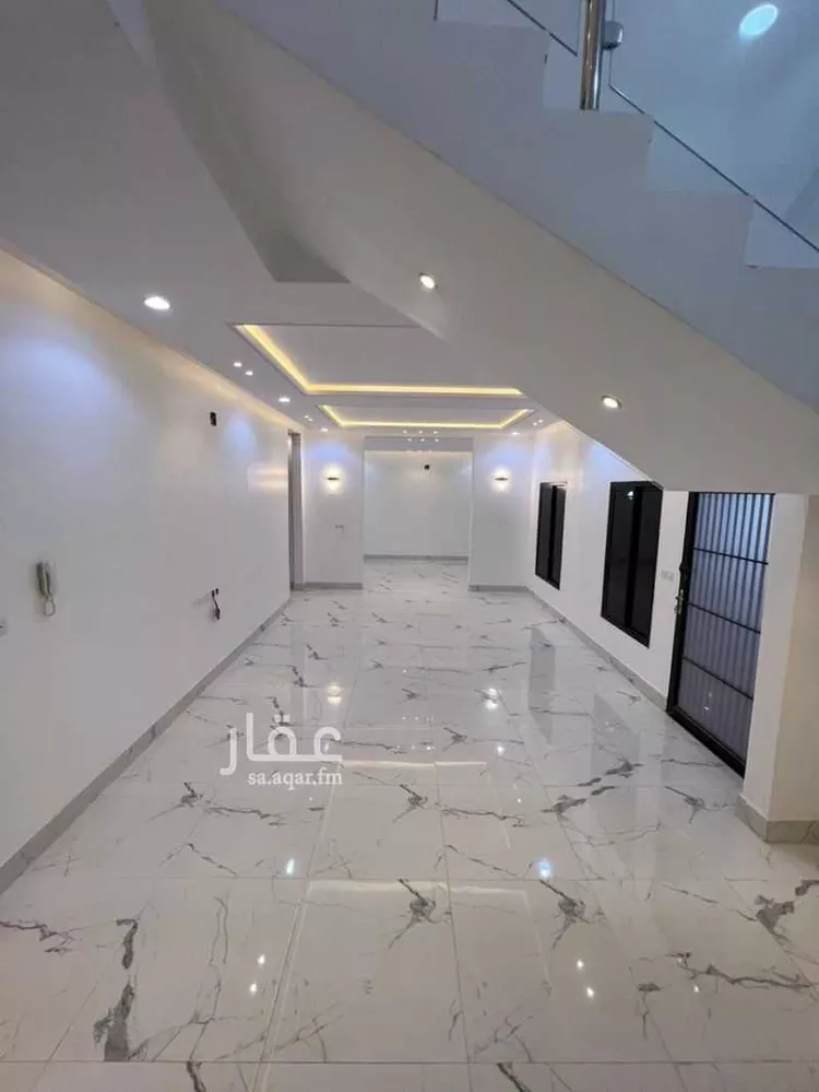 فيلا للإيجار في شارع فؤاد محمد عمر توفيق, حي القادسية, مدينة الرياض, منطقة الرياض صورة 3