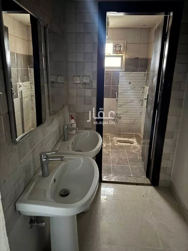 فيلا للبيع في شارع عبدالرحمن الداخل ، حي طويق ، الرياض ، منطقة الرياض صورة 3