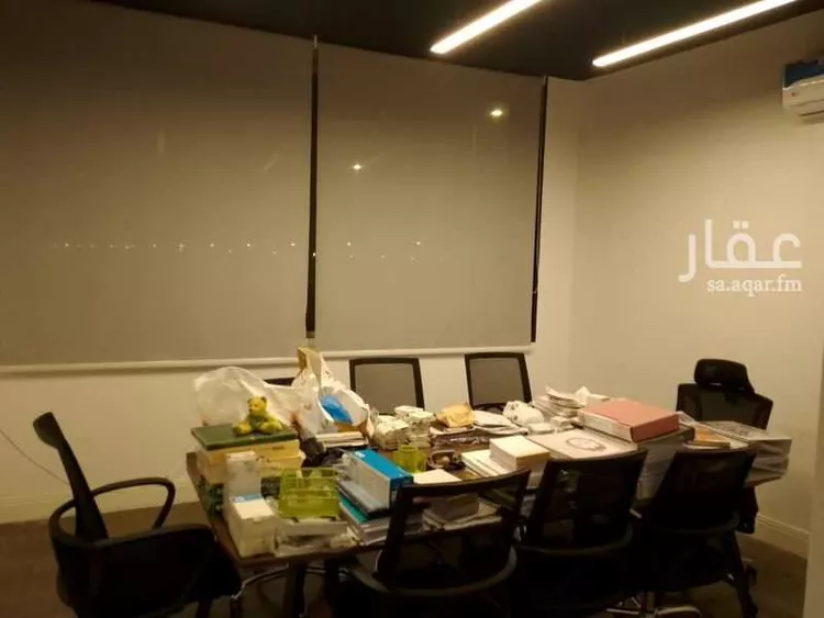 مكتب تجاري للإيجار في شارع طريق الملك سعود, حي الصواري, مدينة جدة, منطقة مكة المكرمة صورة 3