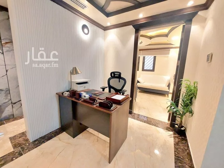 مكتب تجاري للإيجار في شارع التخصصي الفرعي, حي المحمدية, مدينة الرياض, منطقة الرياض صورة 2