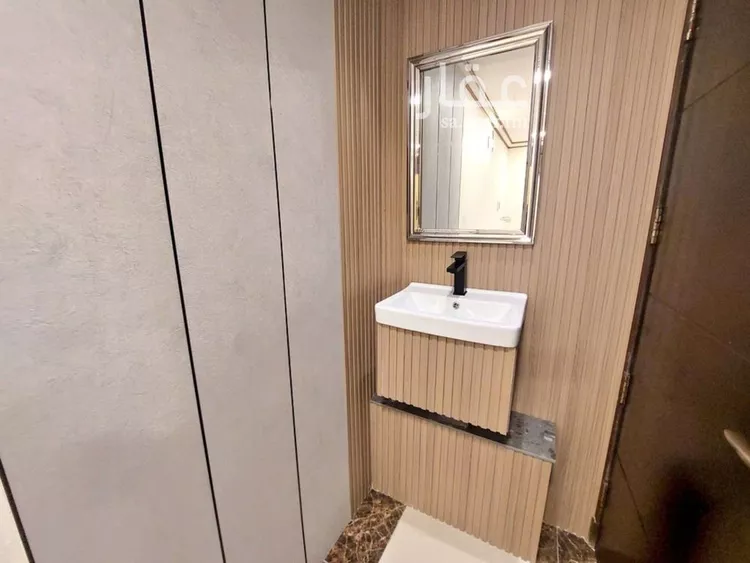 مكتب تجاري للإيجار في شارع التخصصي الفرعي, حي المحمدية, مدينة الرياض, منطقة الرياض صورة 5