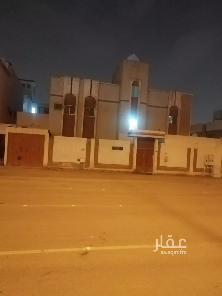 مستودع للإيجار في شارع المقداد بن عمرو, حي العريجاء الغربي, مدينة الرياض, منطقة الرياض