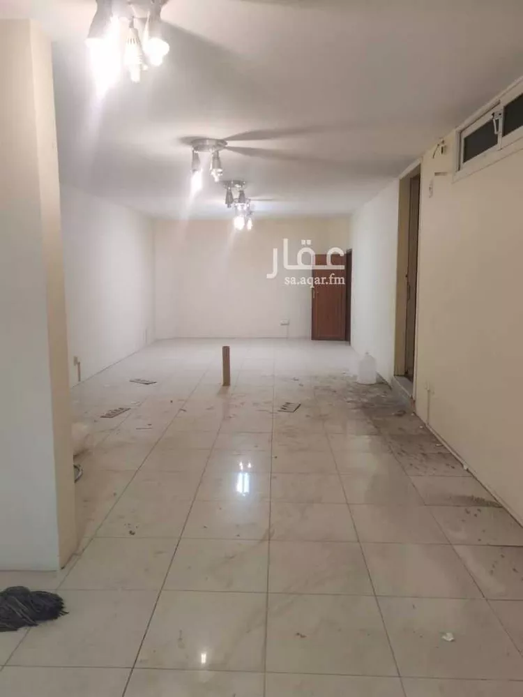 فيلا للإيجار في شارع الكروس بن سليم, حي المنار, مدينة الرياض, منطقة الرياض