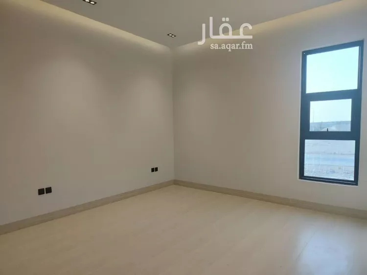 Floor for Sale in Riyadh An Nadhim 6