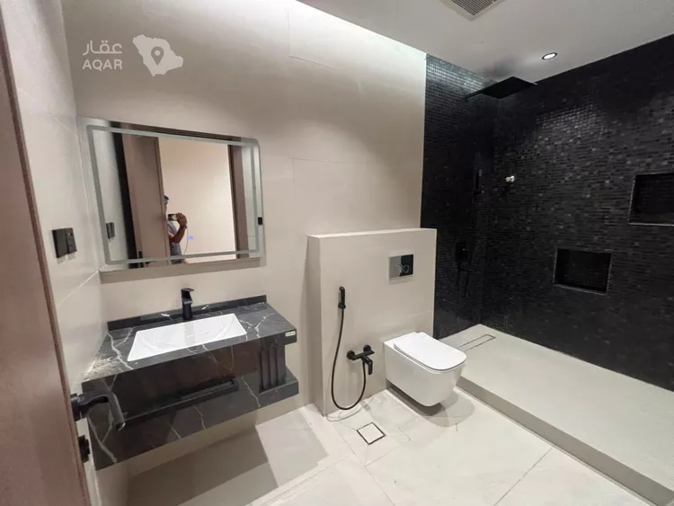 Villa for Sale in Riyadh An Narjis 15