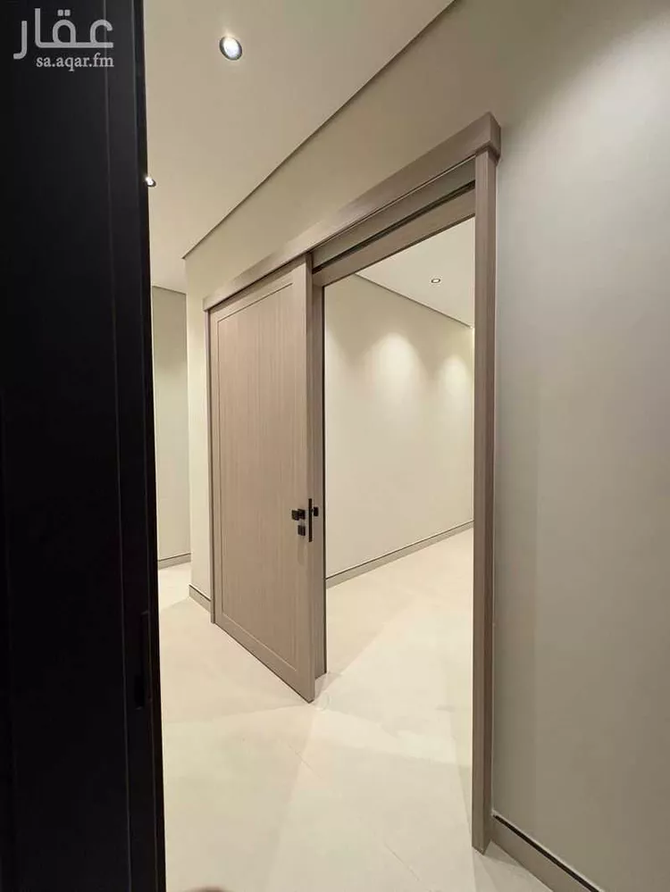 دور للبيع في شارع شارع عبدالرحمن أبي شامة, حي الرمال, مدينة الرياض, منطقة الرياض صورة 5