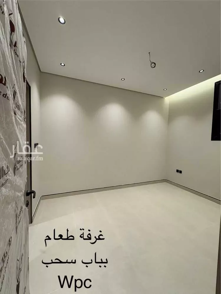 Floor for Sale in Riyadh Ar Rimal 8
