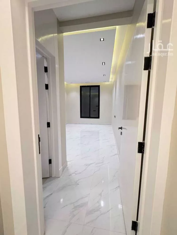فيلا للبيع في شارع سعيد بن محمد المكناسي, حي الرمال, مدينة الرياض, منطقة الرياض صورة 2