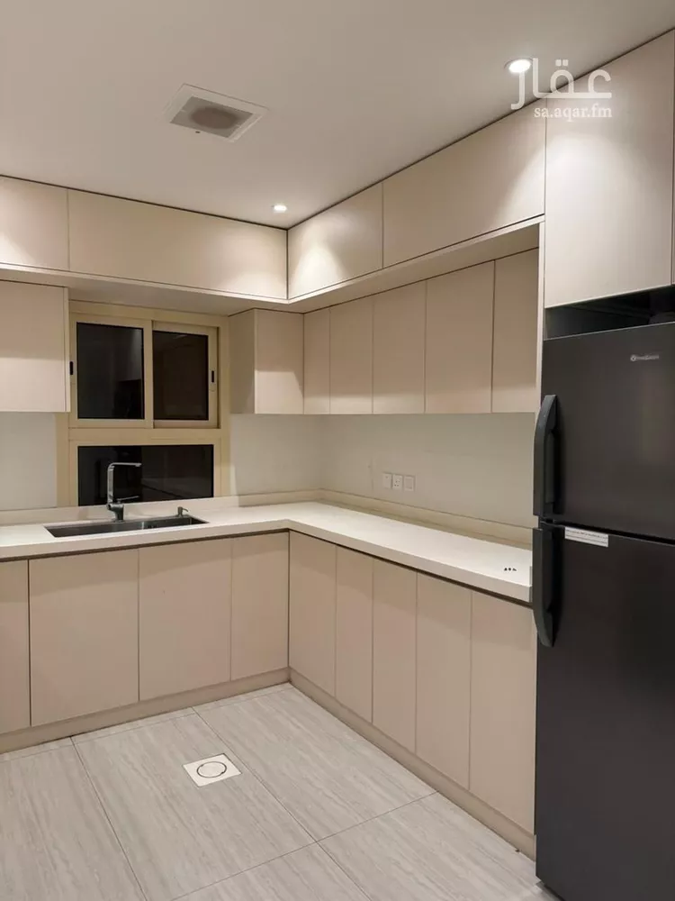 عمارة للإيجار في شارع سويد بن حارثة, حي حطين, مدينة الرياض, منطقة الرياض صورة 2