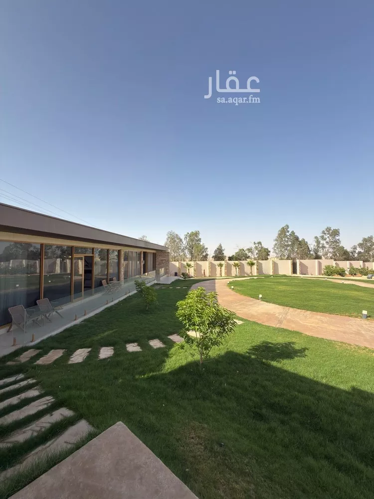 Land for Sale in Al Muzahimiyah Al GhatGhat صورة 2