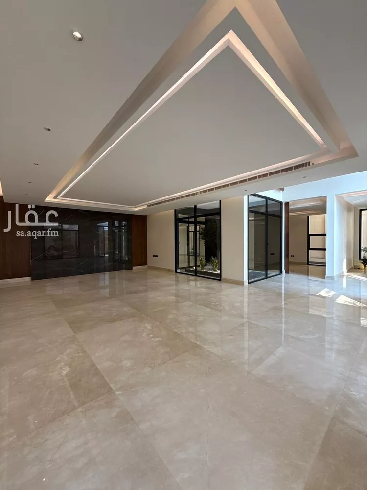 فيلا للبيع في شارع الأمير يزيد بن عبدالله بن عبدالرحمن, حي الملقا, مدينة الرياض, منطقة الرياض صورة 2