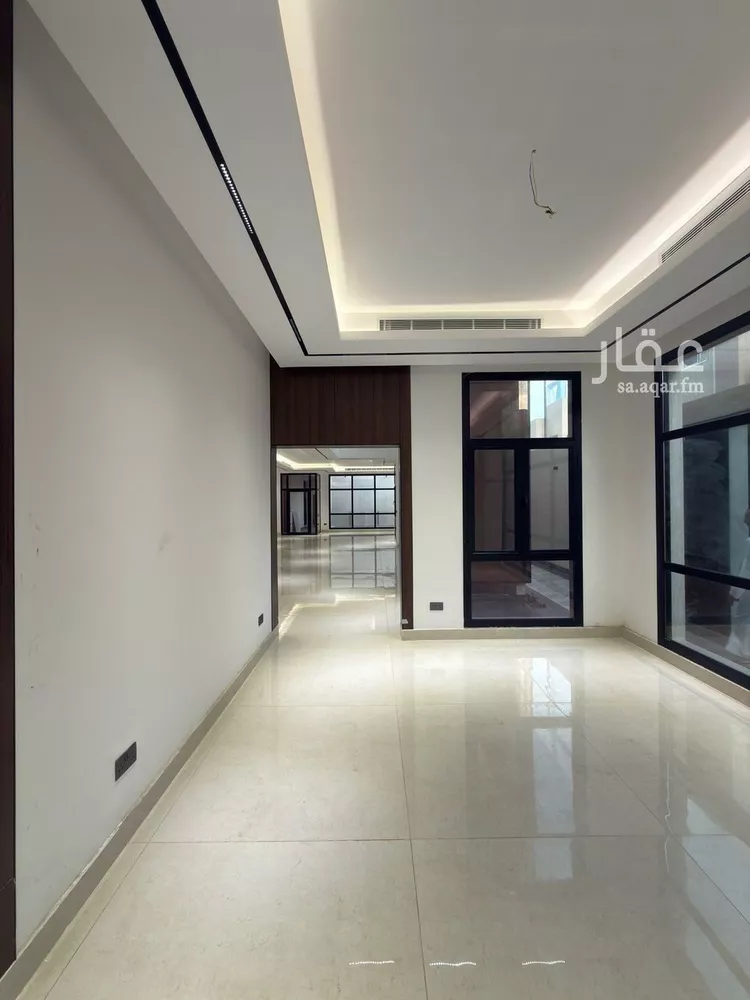 فيلا للبيع في شارع البكرات, حي الرحمانية, مدينة الرياض, منطقة الرياض صورة 4