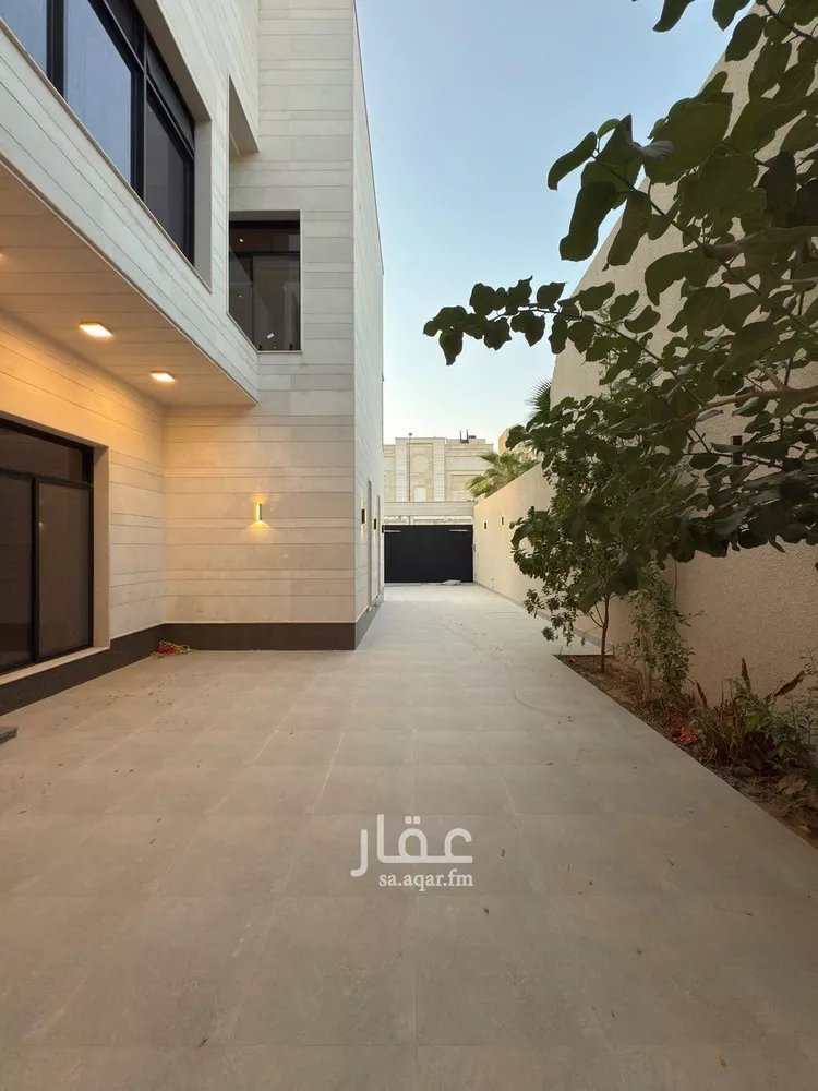 فيلا للبيع في شارع رقم 84, حي الملقا, مدينة الرياض, منطقة الرياض صورة 3