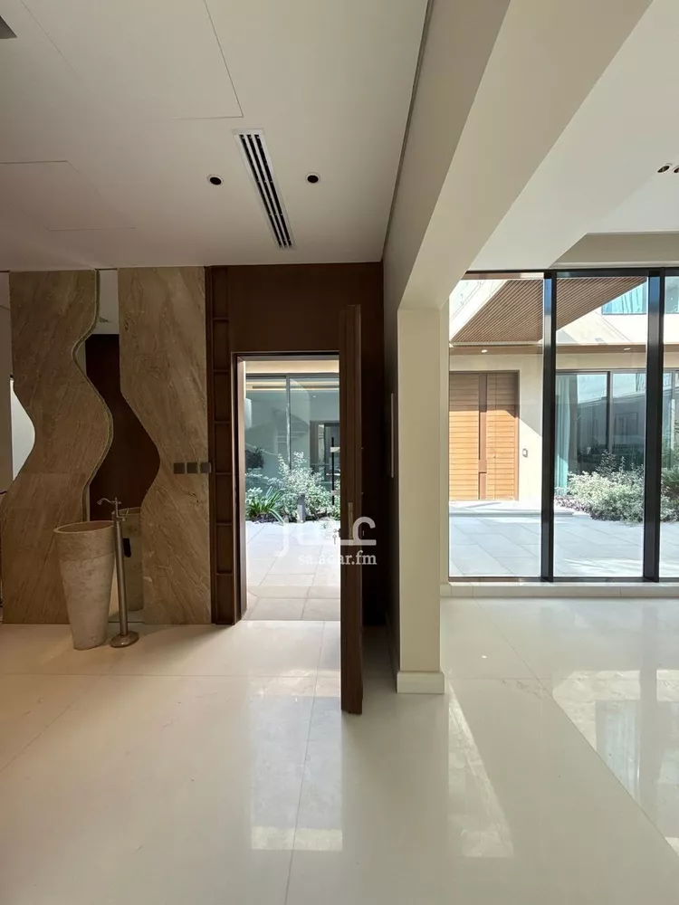 فيلا للبيع في شارع أحمد بن حيان, حي الملقا, مدينة الرياض, منطقة الرياض صورة 5