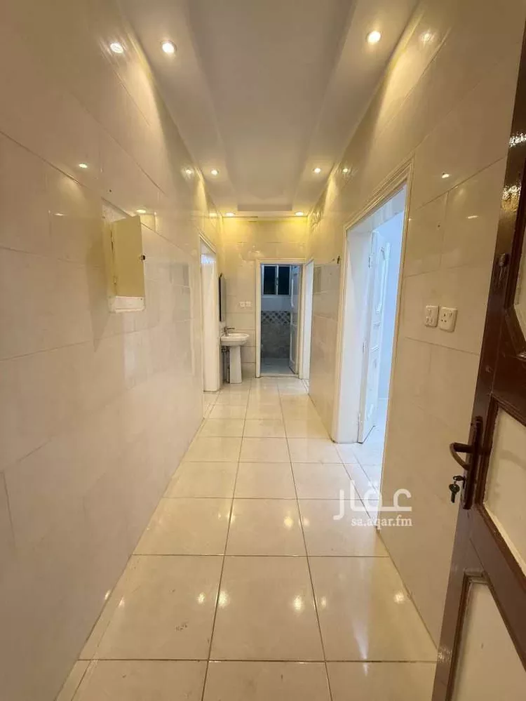 شقة للإيجار في شارع عمرو الجاحظ, حي القمرية, مدينة الطائف, منطقة مكة المكرمة صورة 4