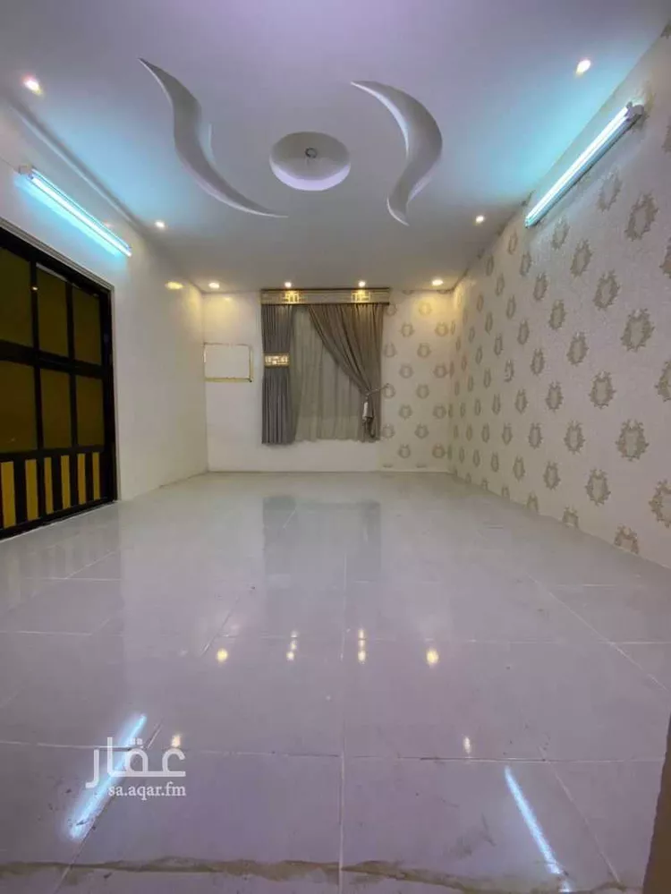 شقة للإيجار في شارع عمرو الجاحظ, حي القمرية, مدينة الطائف, منطقة مكة المكرمة صورة 5