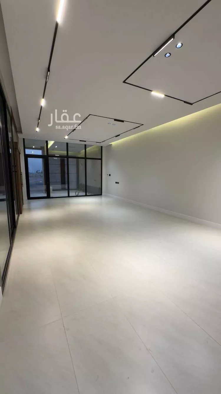 فيلا للبيع في شارع احمد بن عبدالمنعم الدمنهوري, حي المهدية, مدينة الرياض, منطقة الرياض