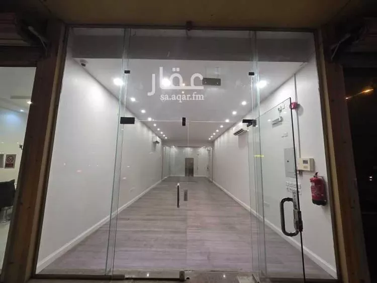 عمارة للإيجار في شارع السيل الكبير, حي المهدية, مدينة الرياض, منطقة الرياض صورة 2