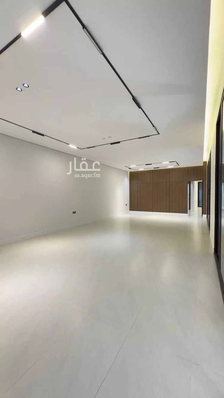 فيلا للبيع في شارع احمد بن عبدالمنعم الدمنهوري, حي المهدية, مدينة الرياض, منطقة الرياض صورة 3