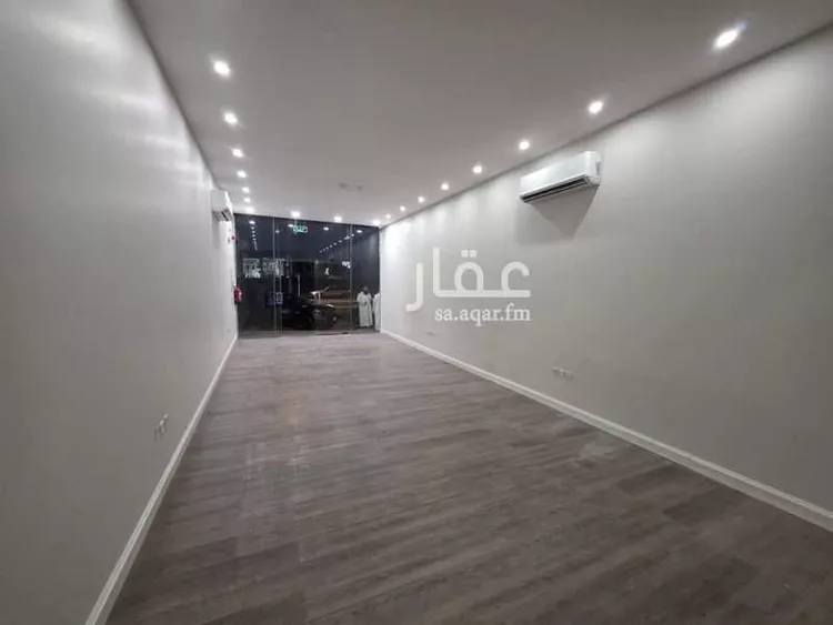 عمارة للإيجار في شارع السيل الكبير, حي المهدية, مدينة الرياض, منطقة الرياض