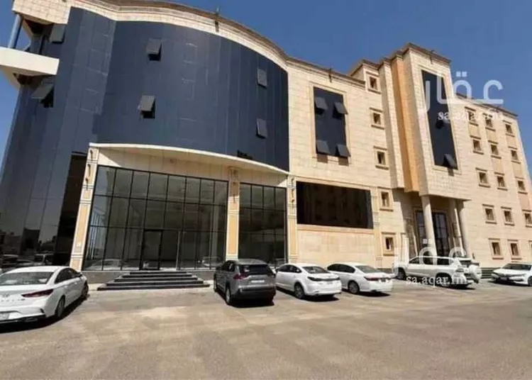 مكتب تجاري للإيجار في حي الفلاح, مدينة بريده, منطقة القصيم صورة 2