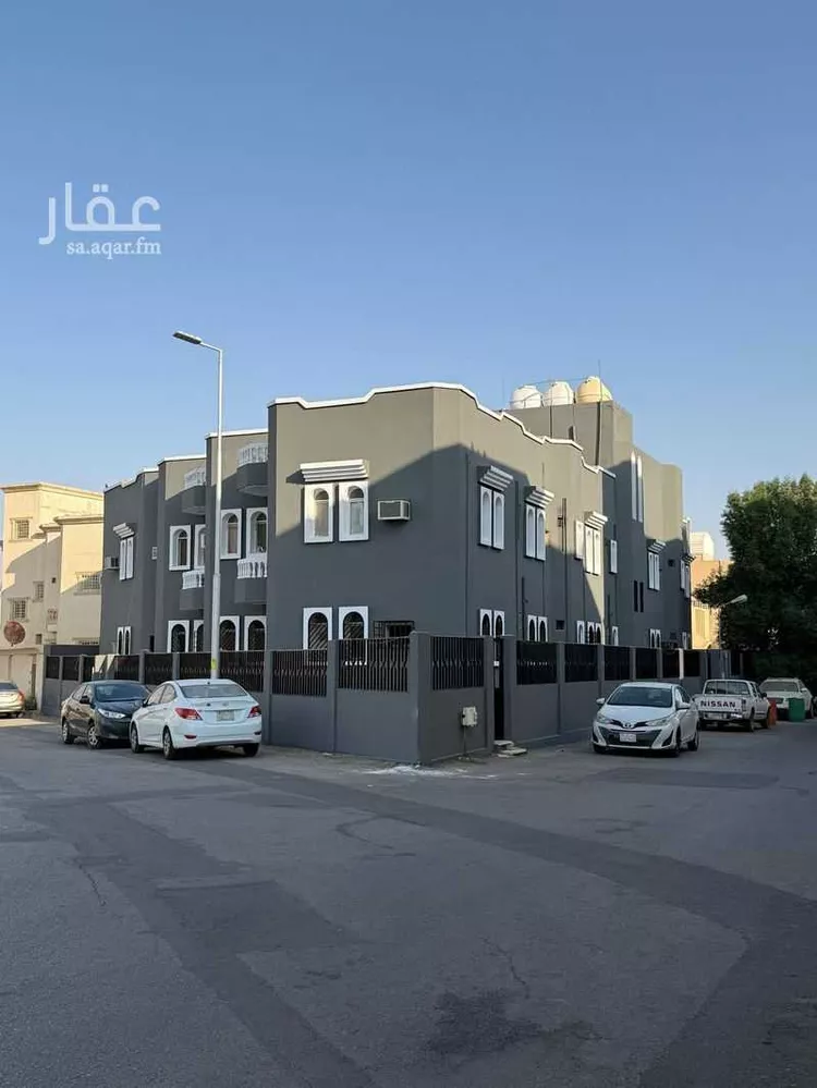 شقة للإيجار في شارع الحويرث بن عبد الله بن خلف الغفاري, حي المنتزة الشرقي, مدينة بريده, منطقة القصيم