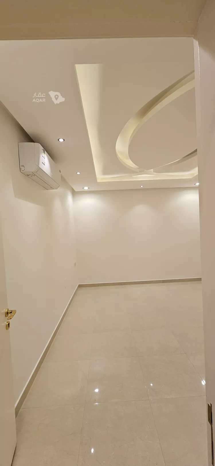 Floor for Rent in Ad Diriyah Al Khalidiyah 2