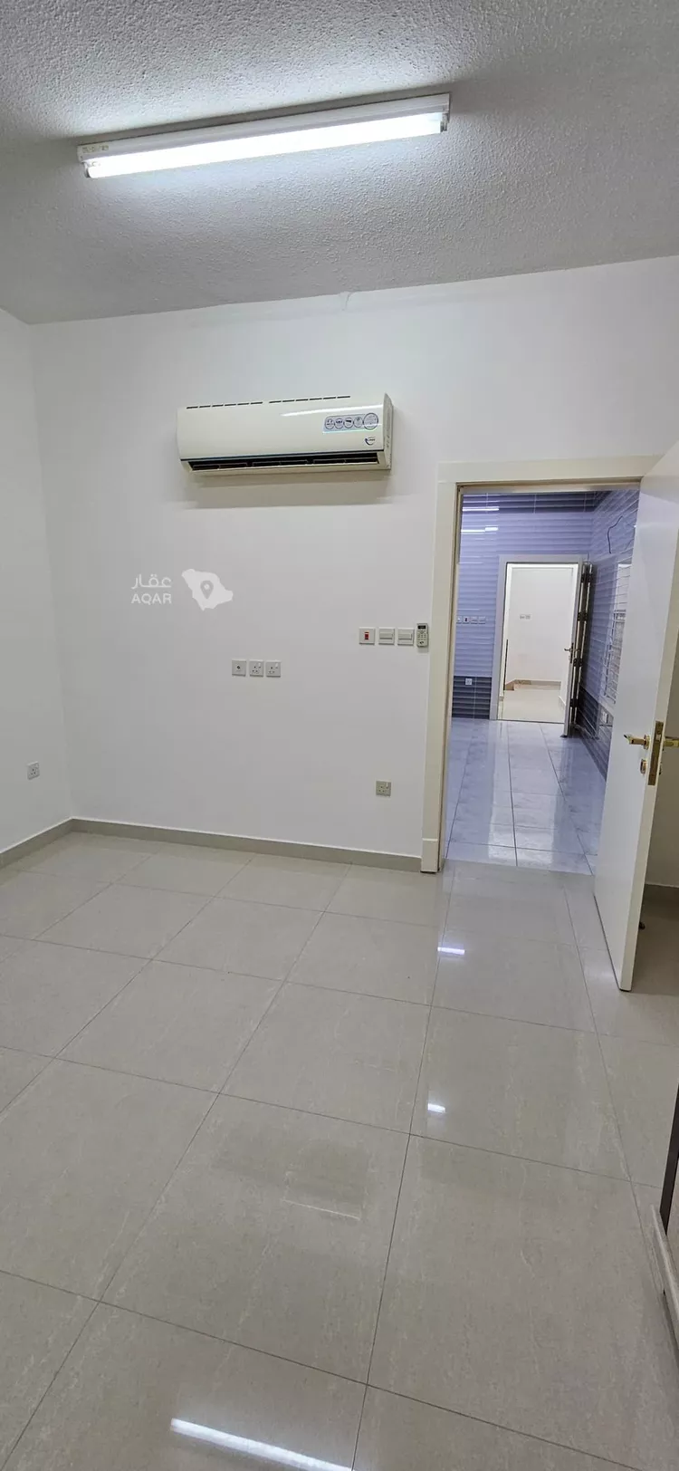 Floor for Rent in Ad Diriyah Al Khalidiyah 20
