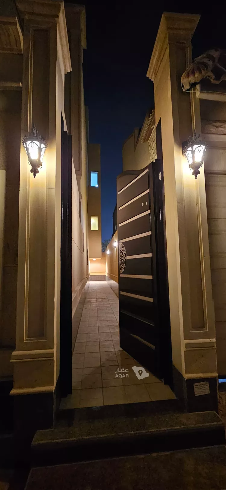 Floor for Rent in Ad Diriyah Al Khalidiyah