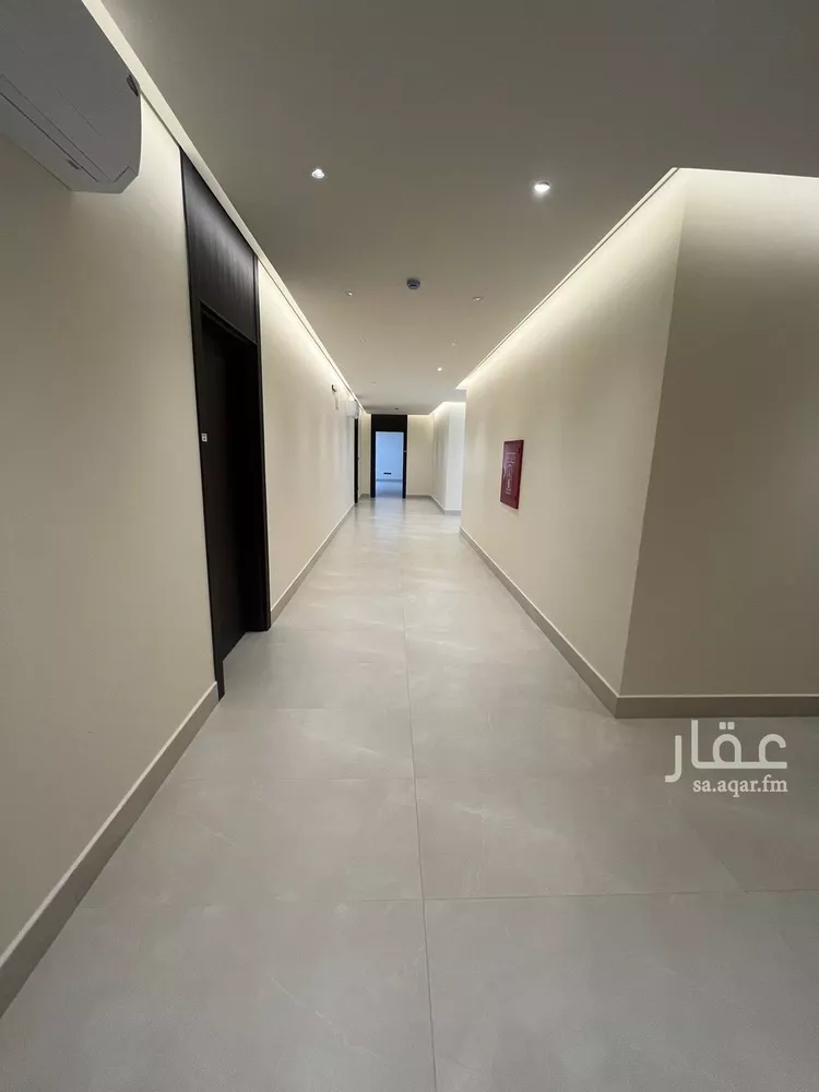 مكتب تجاري للإيجار في شارع عثمان ابن عفان, حي النرجس, مدينة الرياض, منطقة الرياض صورة 2