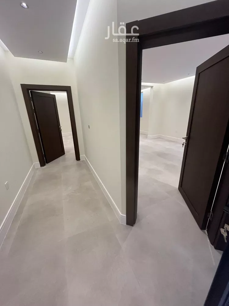 فيلا للإيجار في شارع سويد بن قيس, حي الإزدهار, مدينة الرياض, منطقة الرياض صورة 4