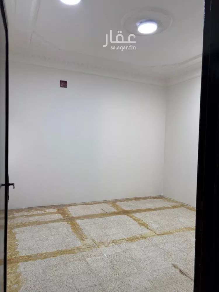 دور للإيجار في شارع أحمد الشويعر, حي الإزدهار, مدينة الرياض, منطقة الرياض 8