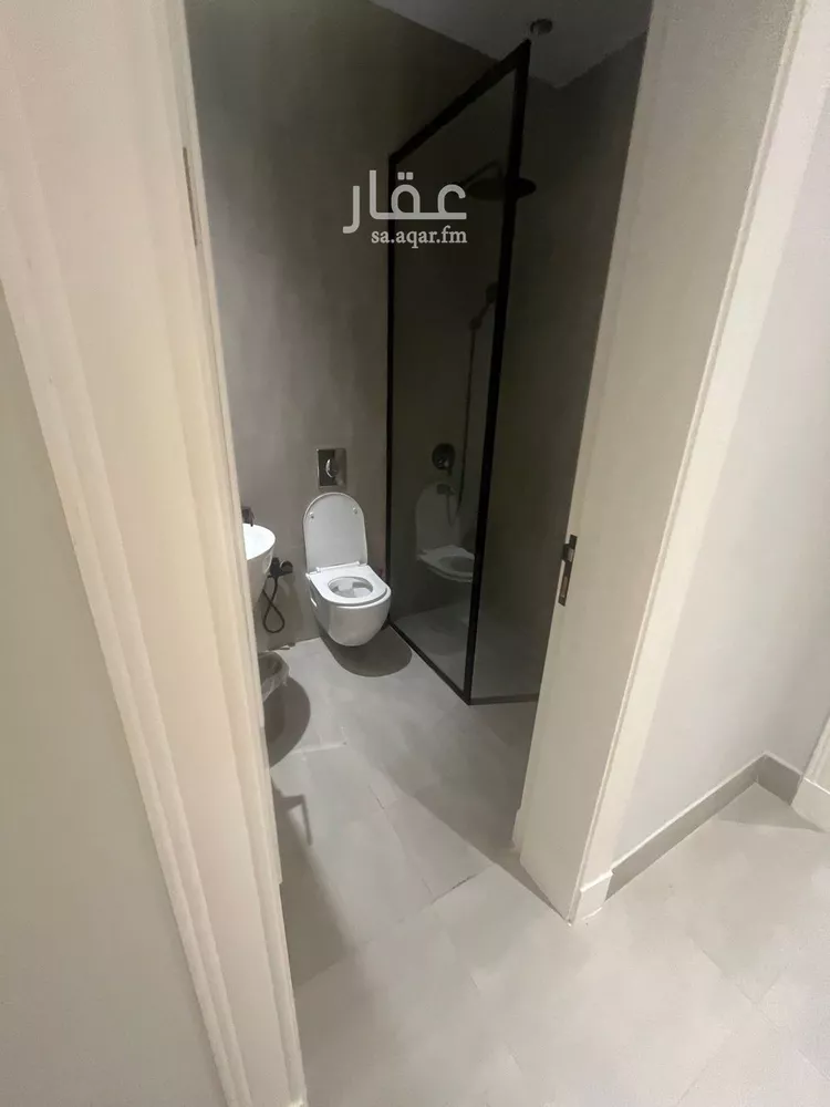 شقة للإيجار في شارع وادي نعام, حي الملقا, مدينة الرياض, منطقة الرياض 8