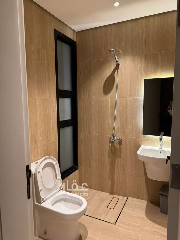 شقة للإيجار في شارع آل داود, حي الحمراء, مدينة الرياض, منطقة الرياض