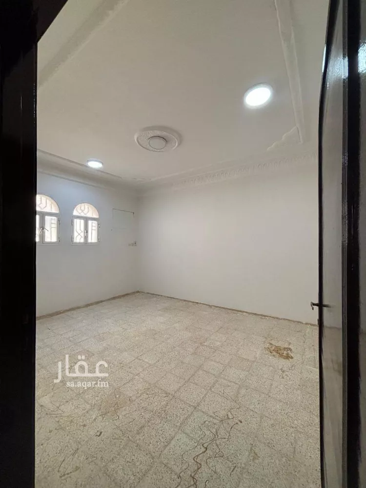 دور للإيجار في شارع أحمد الشويعر, حي الإزدهار, مدينة الرياض, منطقة الرياض 7