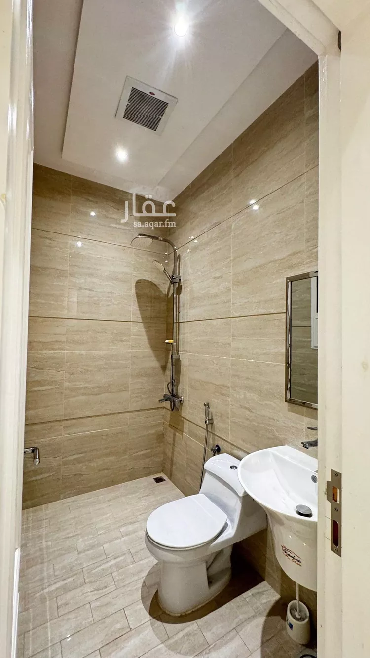 شقة للإيجار في شارع الفردوس, حي الربيع, مدينة الرياض, منطقة الرياض صورة 5