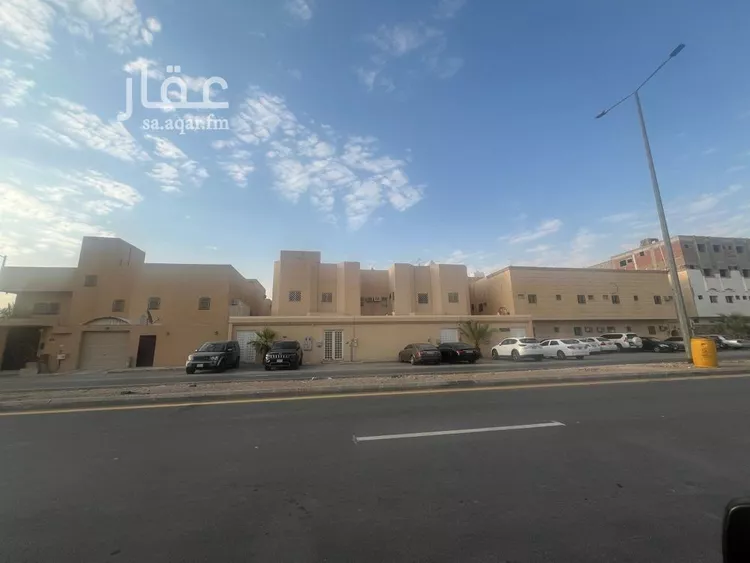 فيلا للبيع في شارع شري, حي الإزدهار, مدينة الرياض, منطقة الرياض صورة 2