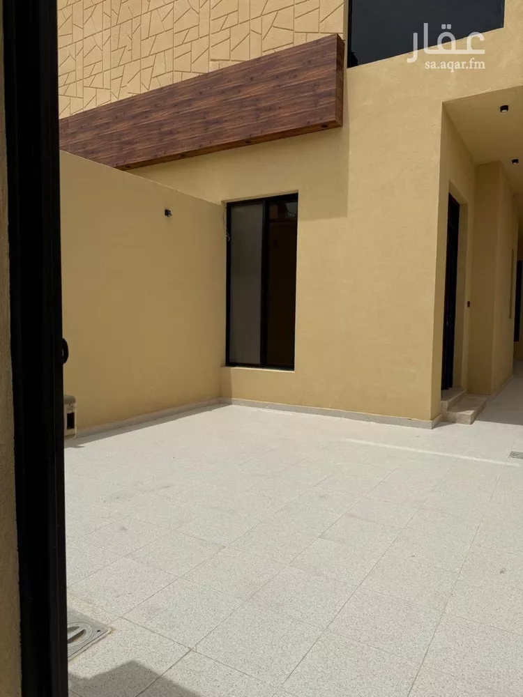 Floor for Sale in Riyadh Qurtubah صورة 3