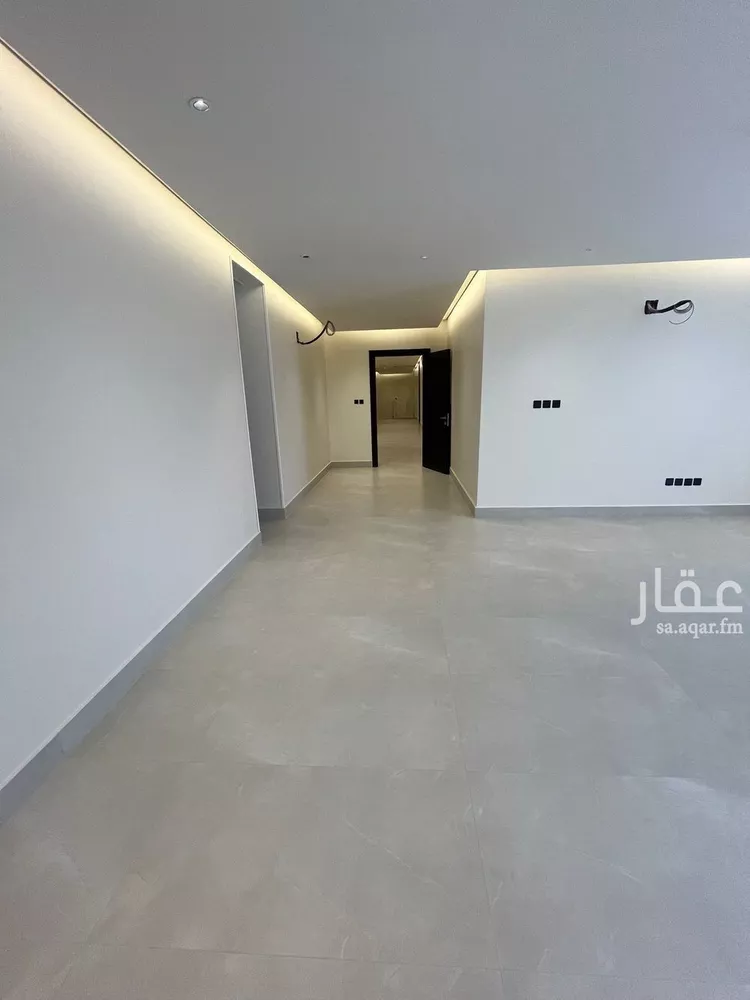 مكتب تجاري للإيجار في شارع عثمان ابن عفان, حي النرجس, مدينة الرياض, منطقة الرياض صورة 4
