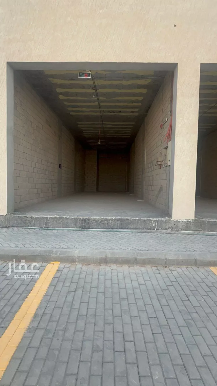 Shop for Rent in Riyadh An Narjis صورة 3