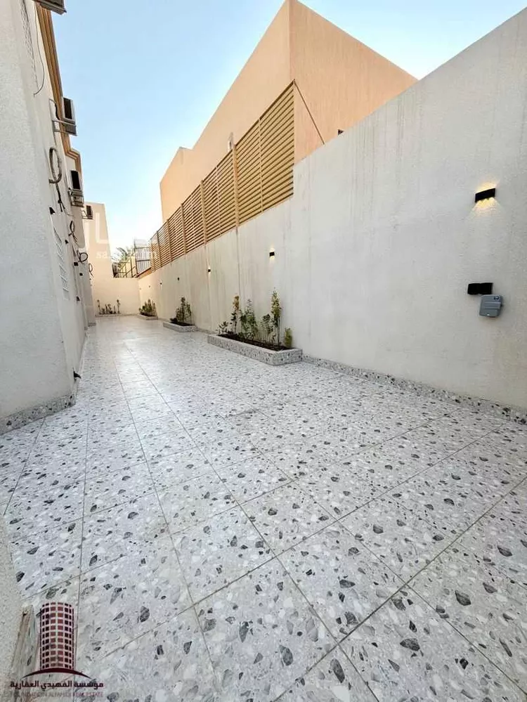 Floor for Rent in Riyadh Al Andalus صورة 3